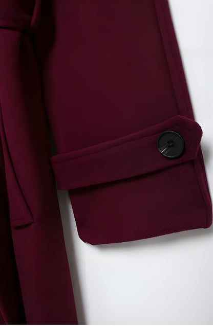 Den Perfekta Burgundy Kappan: Elegans och Komfort i Ett